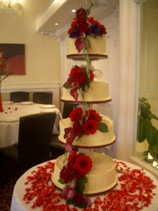 4 tiered white chocolate wedding cake | Simplicity events | Asian Weddings