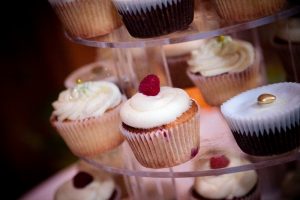Wedding cupcakes | Simplicity events | Asian Weddings