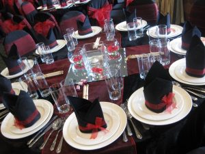 Red and black table decor | Simplicity events | Asian Weddings